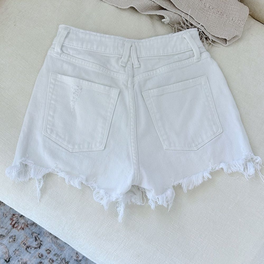 Good American White Frayed Jean Shorts - Picture 2 of 4